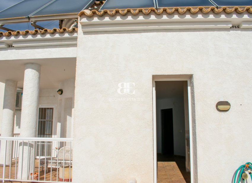 Herverkoop - Villa -
Altea