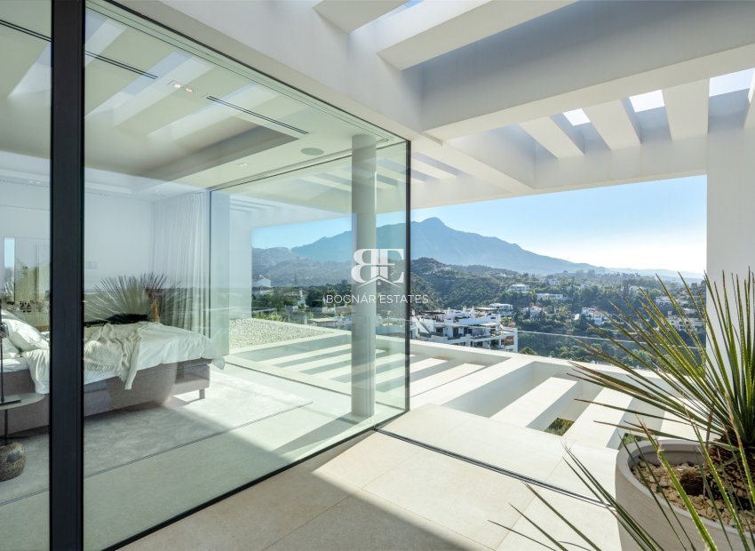 Herverkoop - Villa -
Benahavis - La Quinta