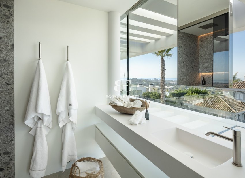 Herverkoop - Villa -
Benahavis - La Quinta