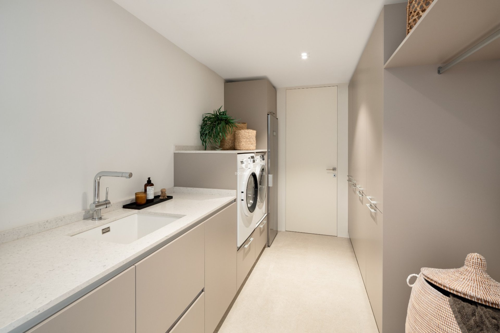 Herverkoop - Villa -
Benahavis - La Quinta