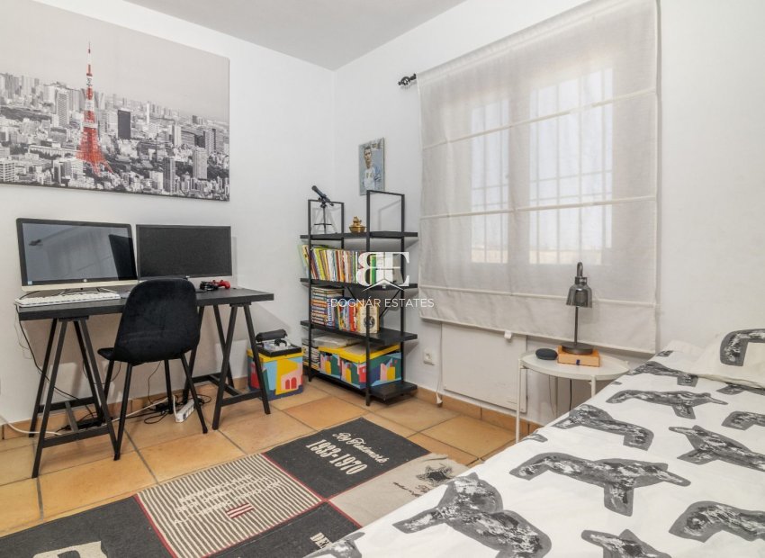 Herverkoop - Villa -
Benahavis - La Quinta