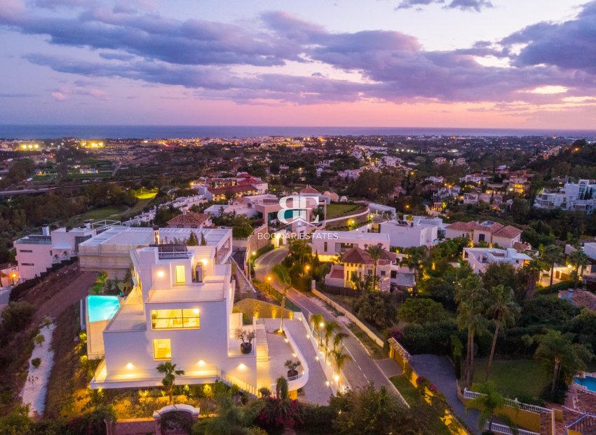 Herverkoop - Villa -
Benahavis - La Quinta