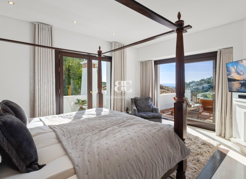 Herverkoop - Villa -
Benahavis - La Quinta