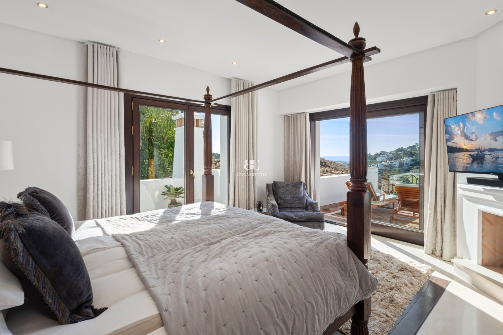 Herverkoop - Villa -
Benahavis - La Quinta