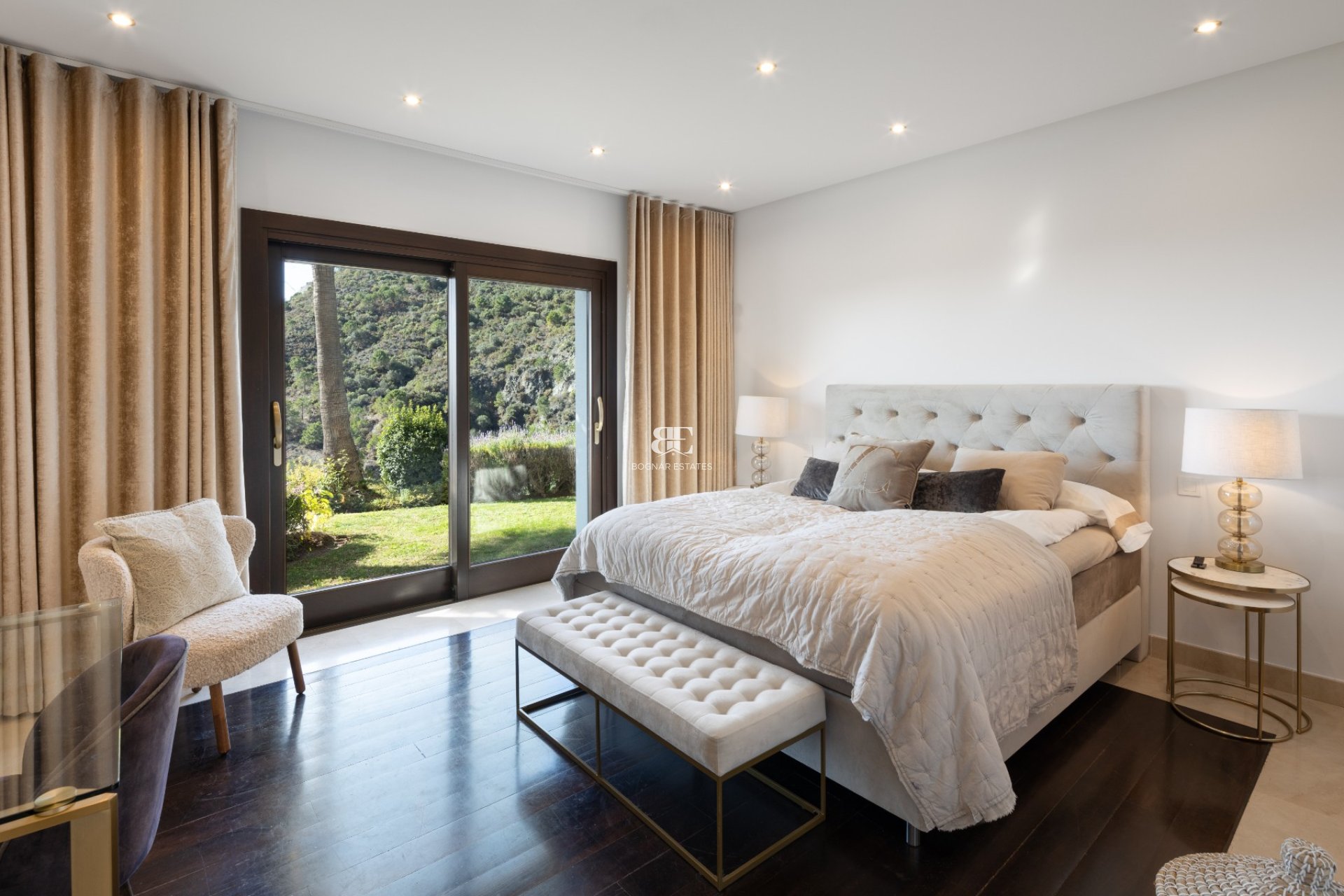 Herverkoop - Villa -
Benahavis - La Quinta