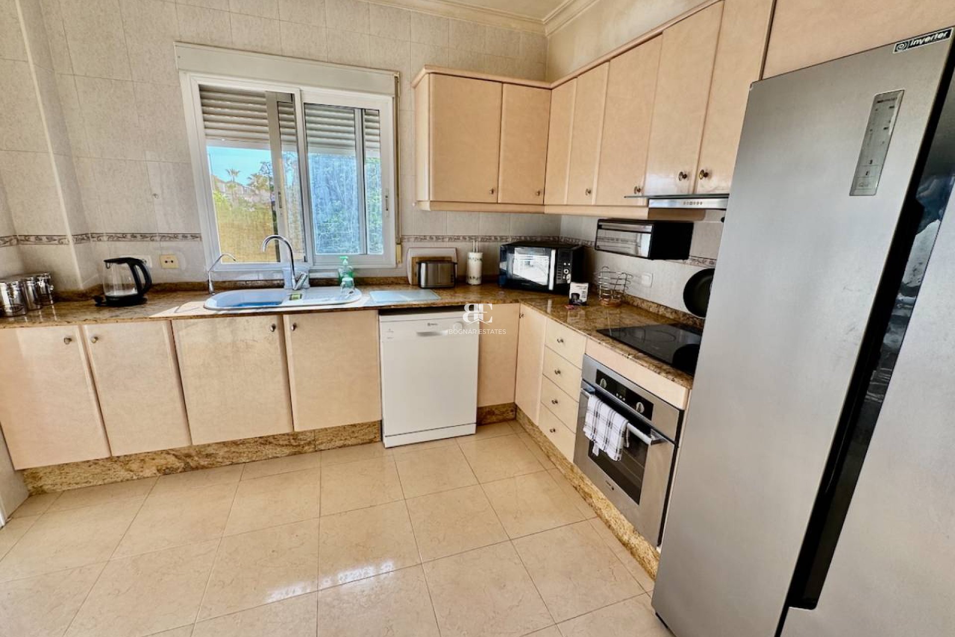 Herverkoop - Villa -
Benferri