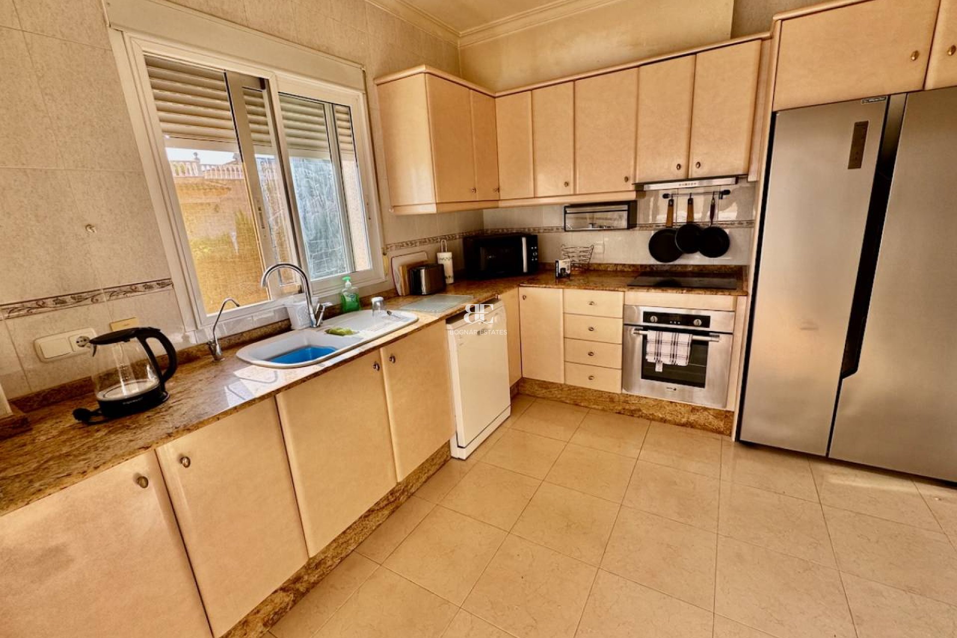 Herverkoop - Villa -
Benferri