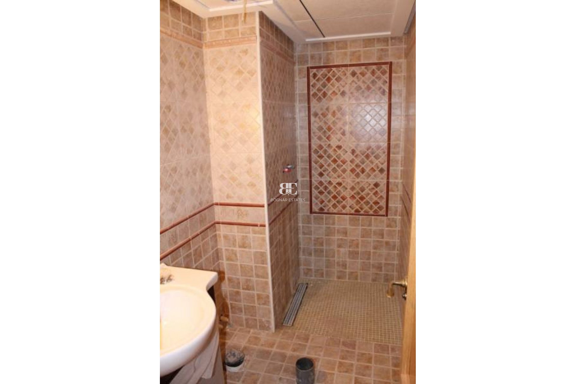 Herverkoop - Villa -
Benidorm - Poniente