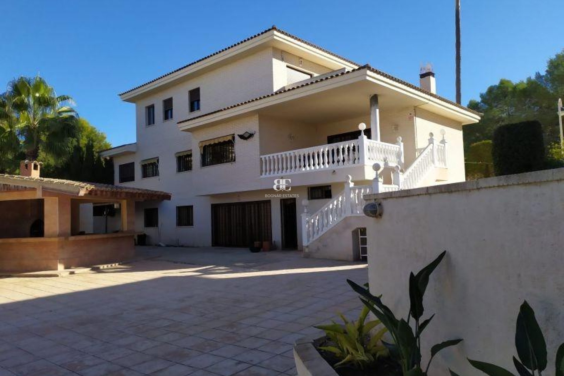 Herverkoop - Villa -
Benidorm - Poniente