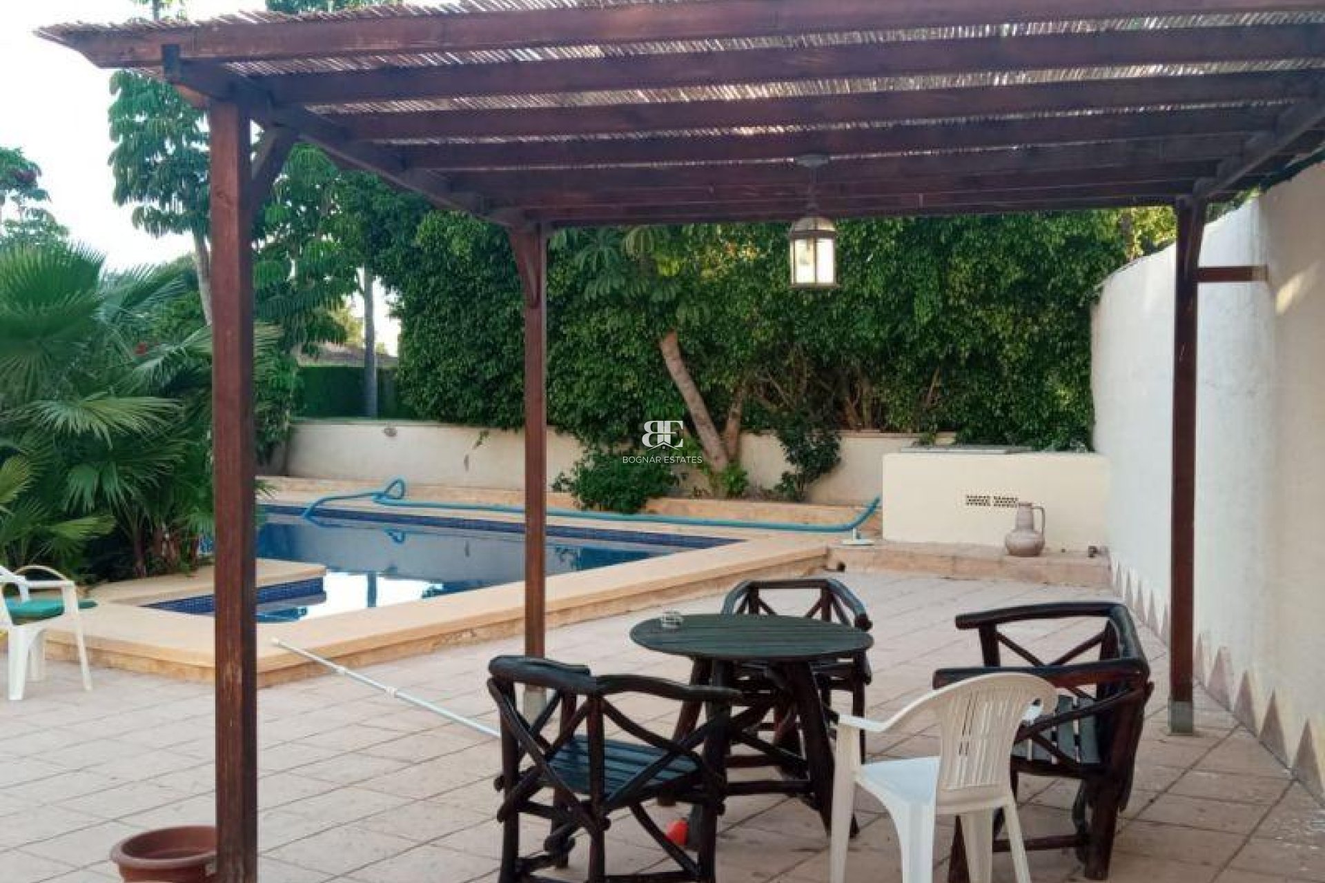 Herverkoop - Villa -
Benidorm - Poniente