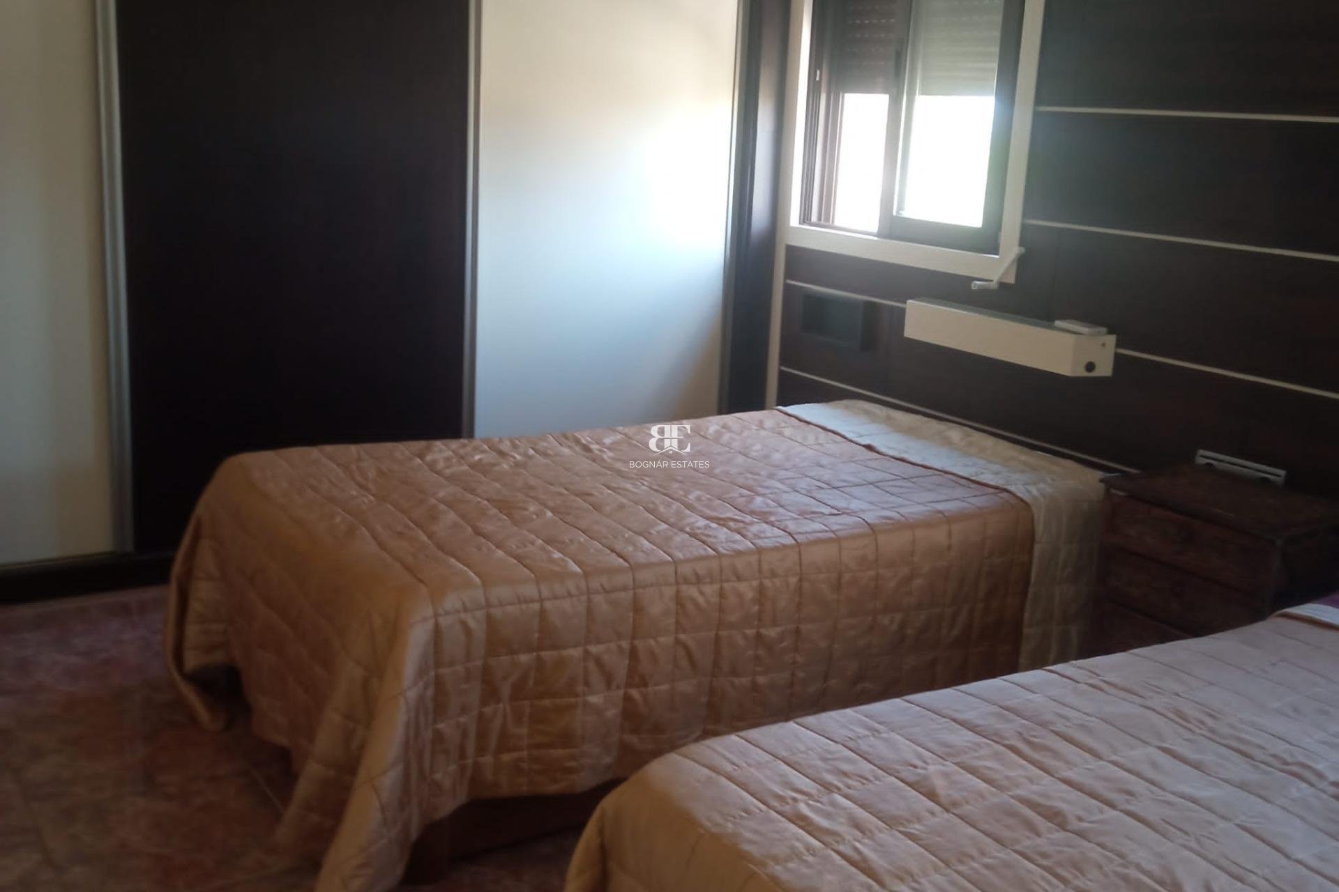 Herverkoop - Villa -
Benidorm - Poniente