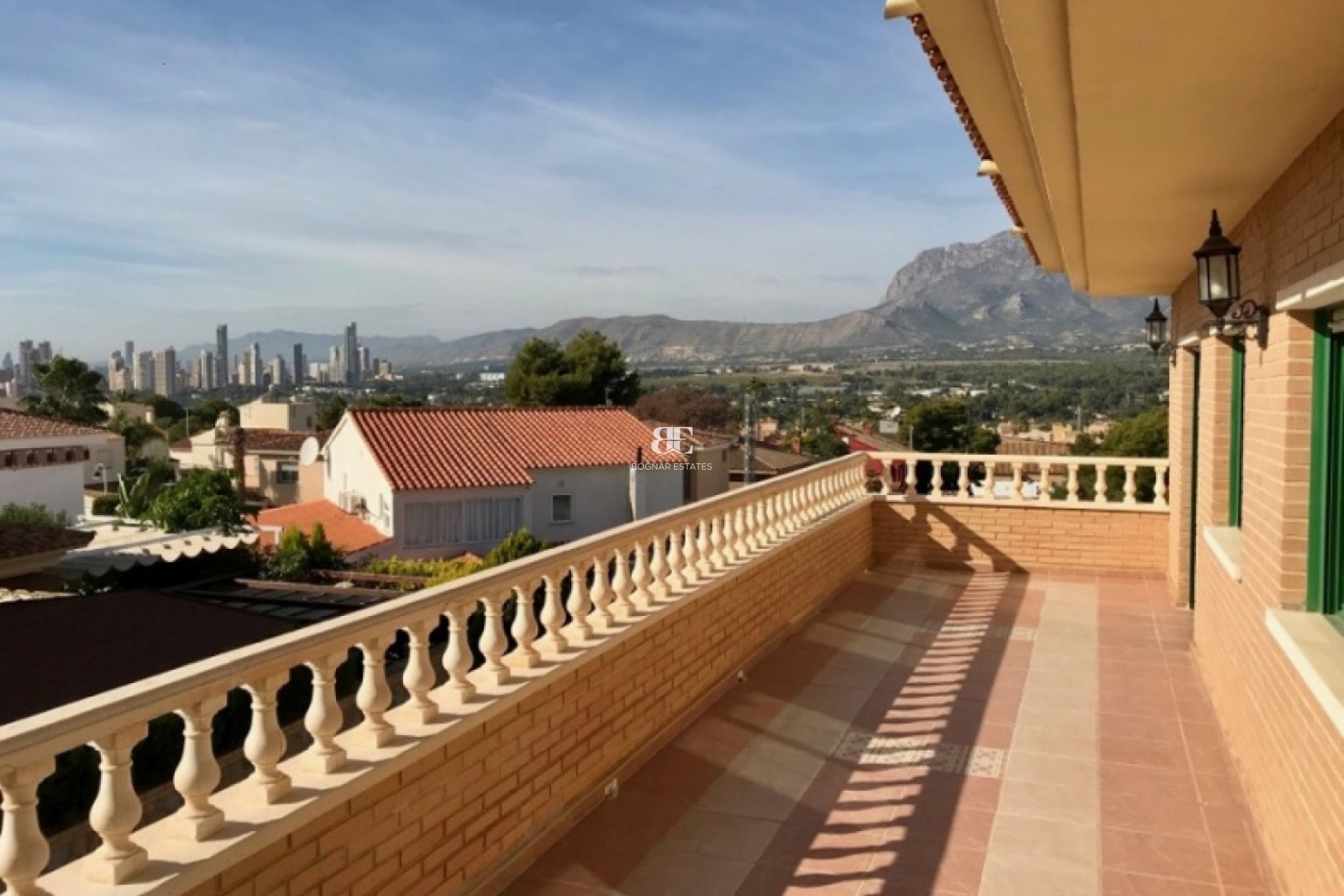 Herverkoop - Villa -
Benidorm - Rincón de Loix