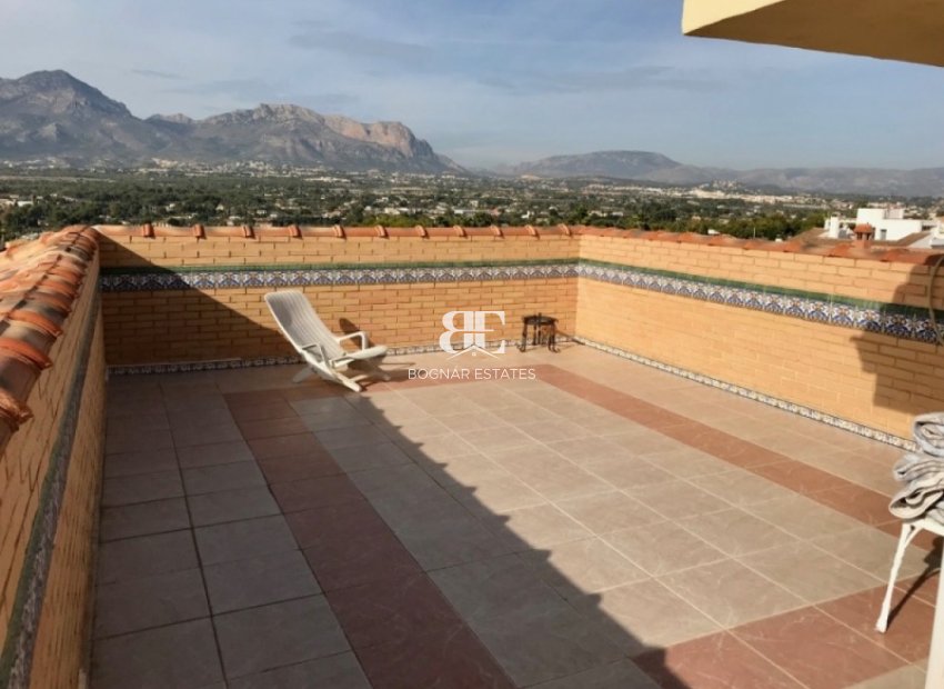 Herverkoop - Villa -
Benidorm - Rincón de Loix