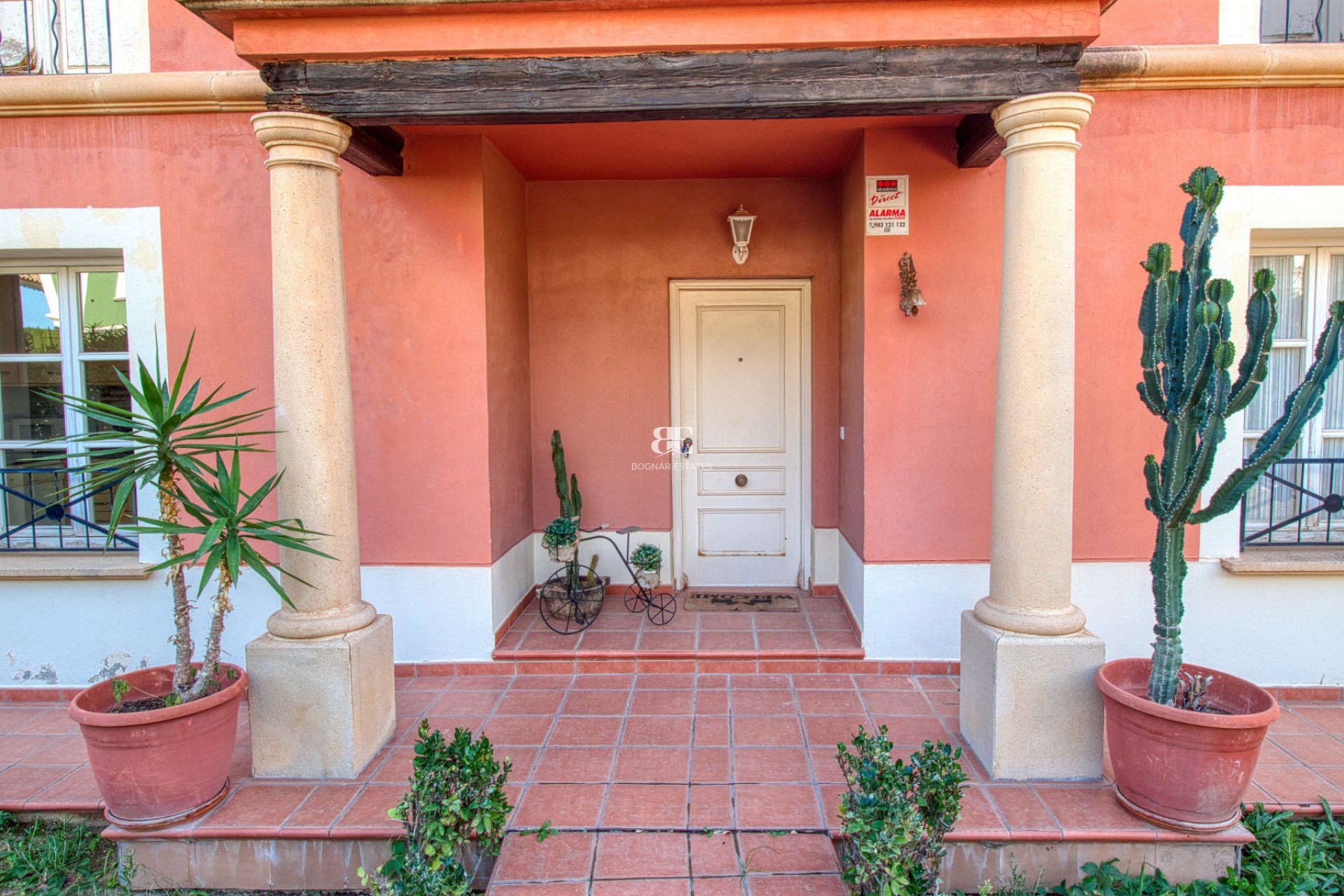 Herverkoop - Villa -
Benidorm - Zona de Poniente