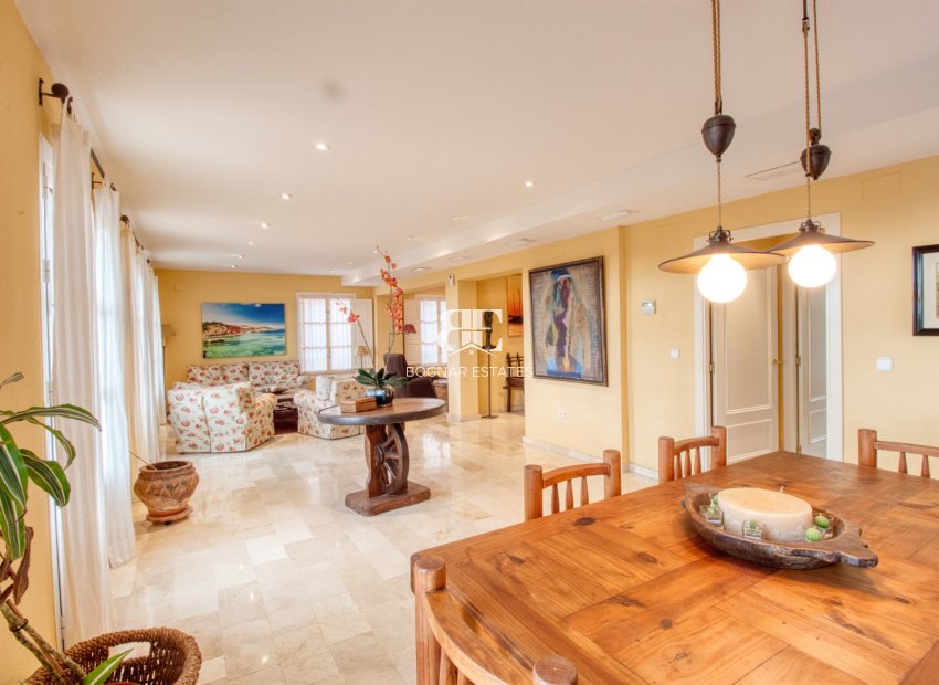 Herverkoop - Villa -
Benidorm - Zona de Poniente