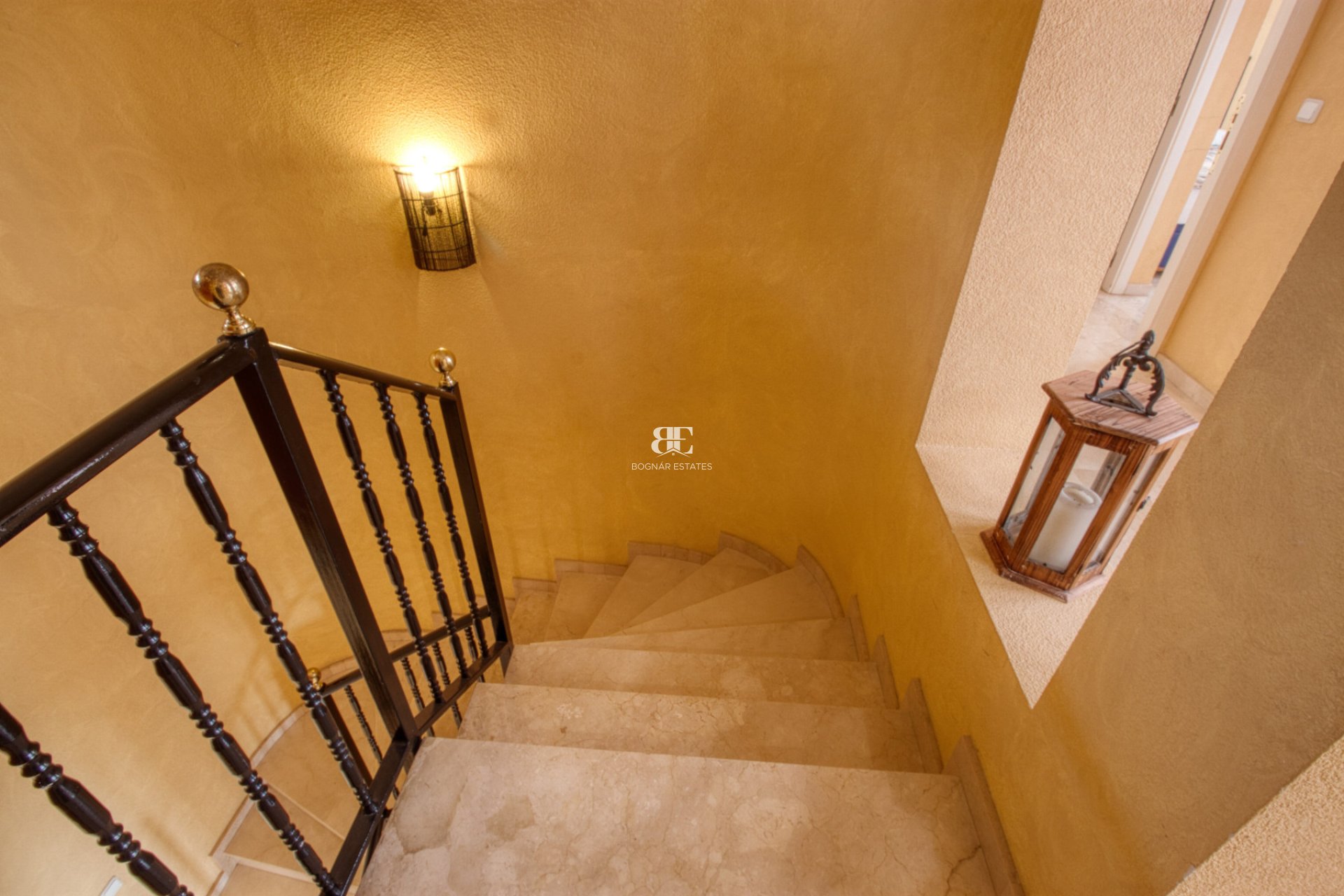 Herverkoop - Villa -
Benidorm - Zona de Poniente