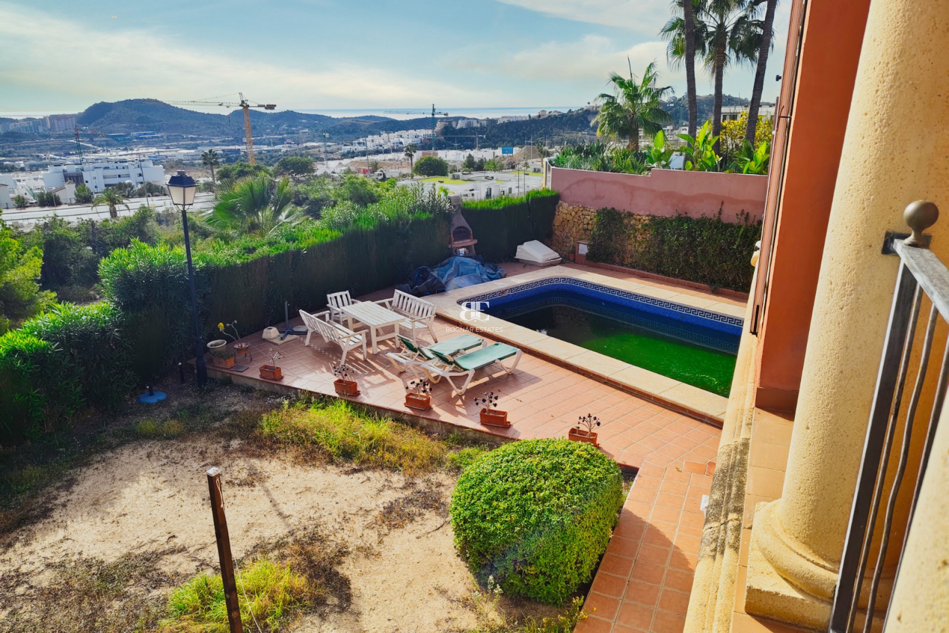 Herverkoop - Villa -
Benidorm - Zona de Poniente