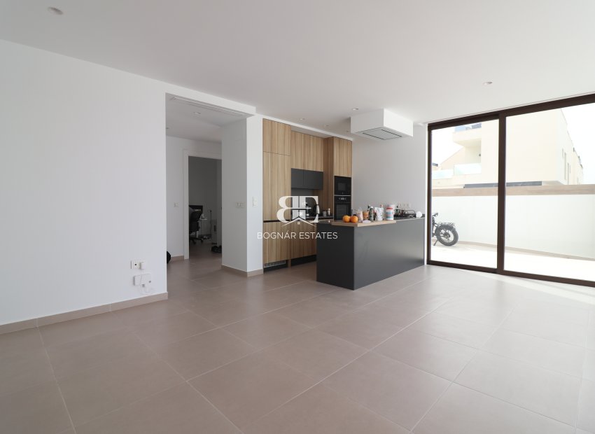 Herverkoop - Villa -
Benijofar