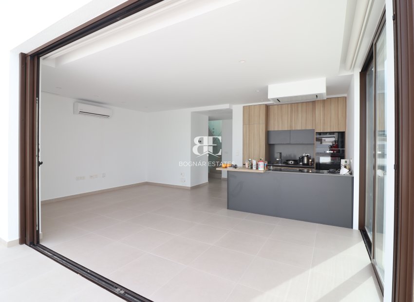 Herverkoop - Villa -
Benijofar