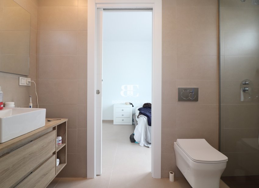 Herverkoop - Villa -
Benijofar