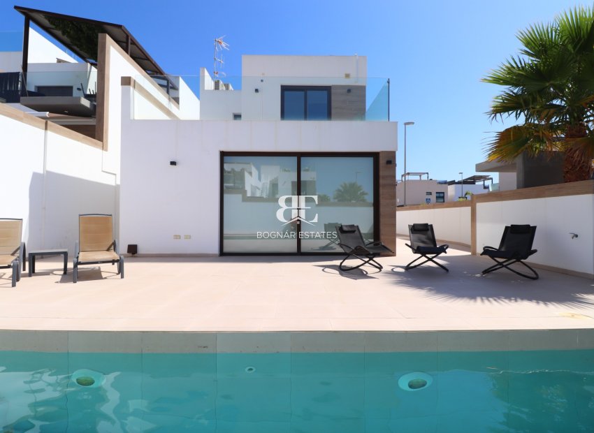 Herverkoop - Villa -
Benijofar