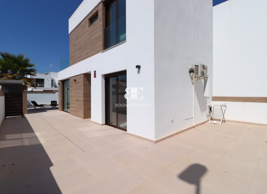 Herverkoop - Villa -
Benijofar