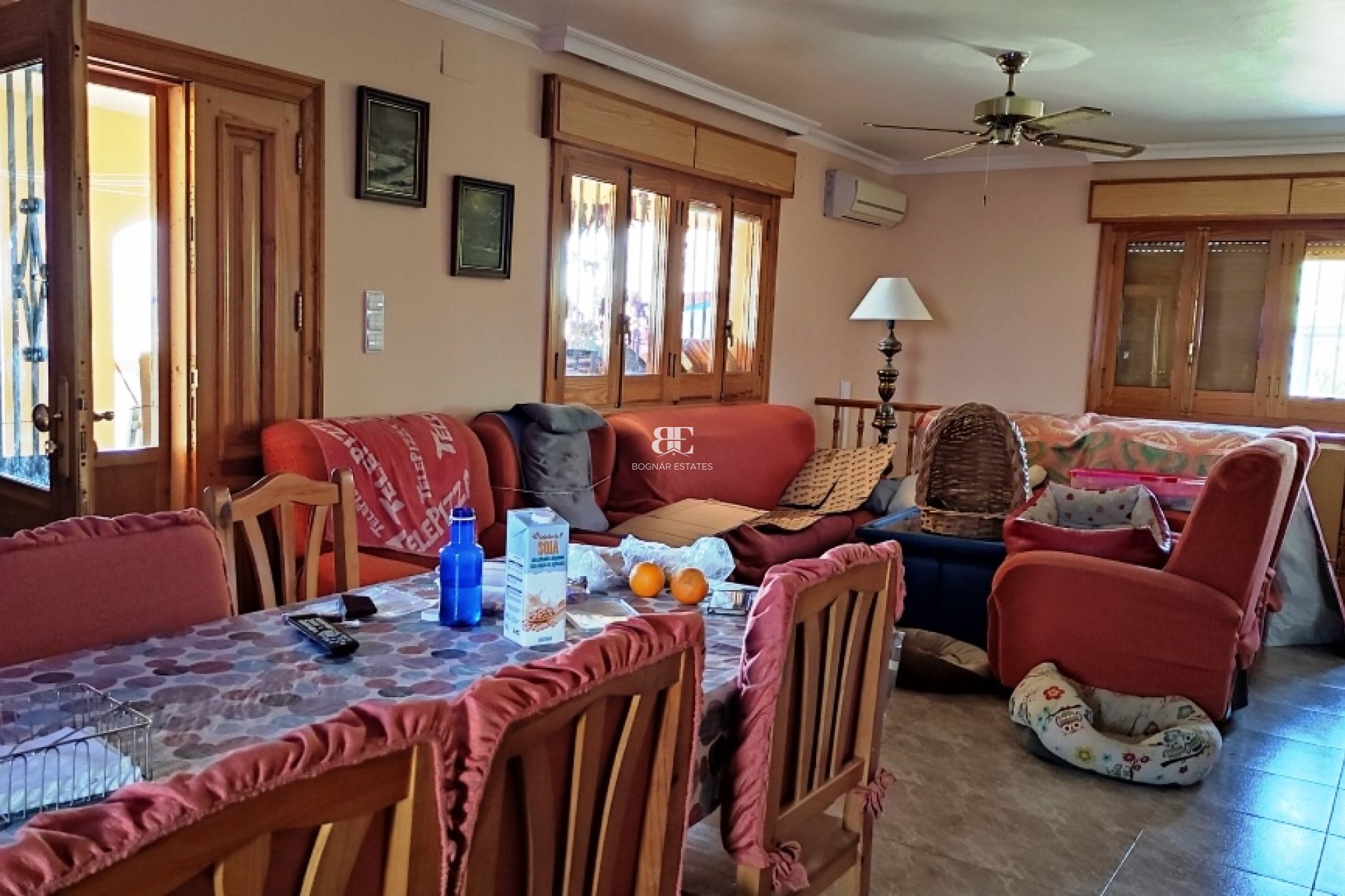 Herverkoop - Villa -
Benillup