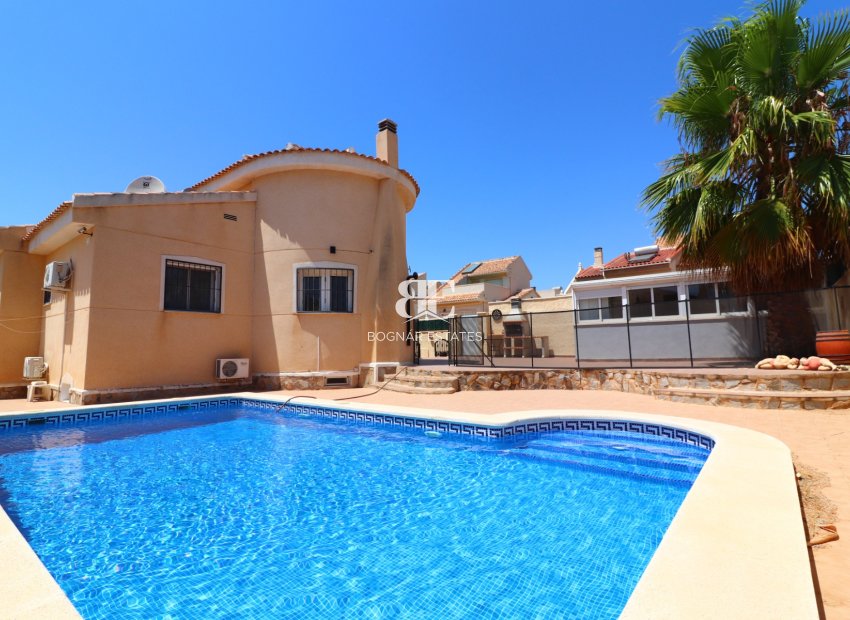 Herverkoop - Villa -
Benimar - Rojales