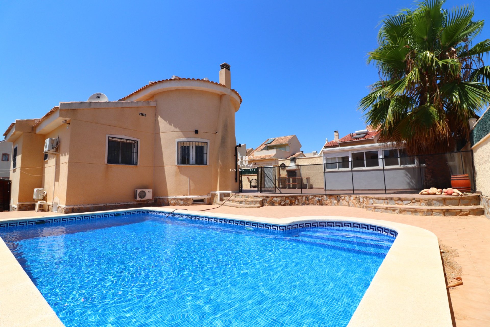 Herverkoop - Villa -
Benimar - Rojales