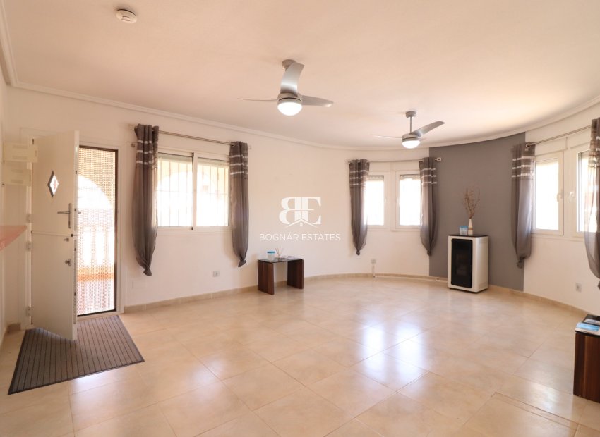 Herverkoop - Villa -
Benimar - Rojales