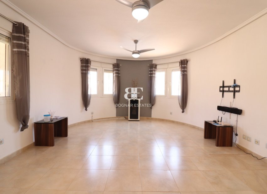 Herverkoop - Villa -
Benimar - Rojales