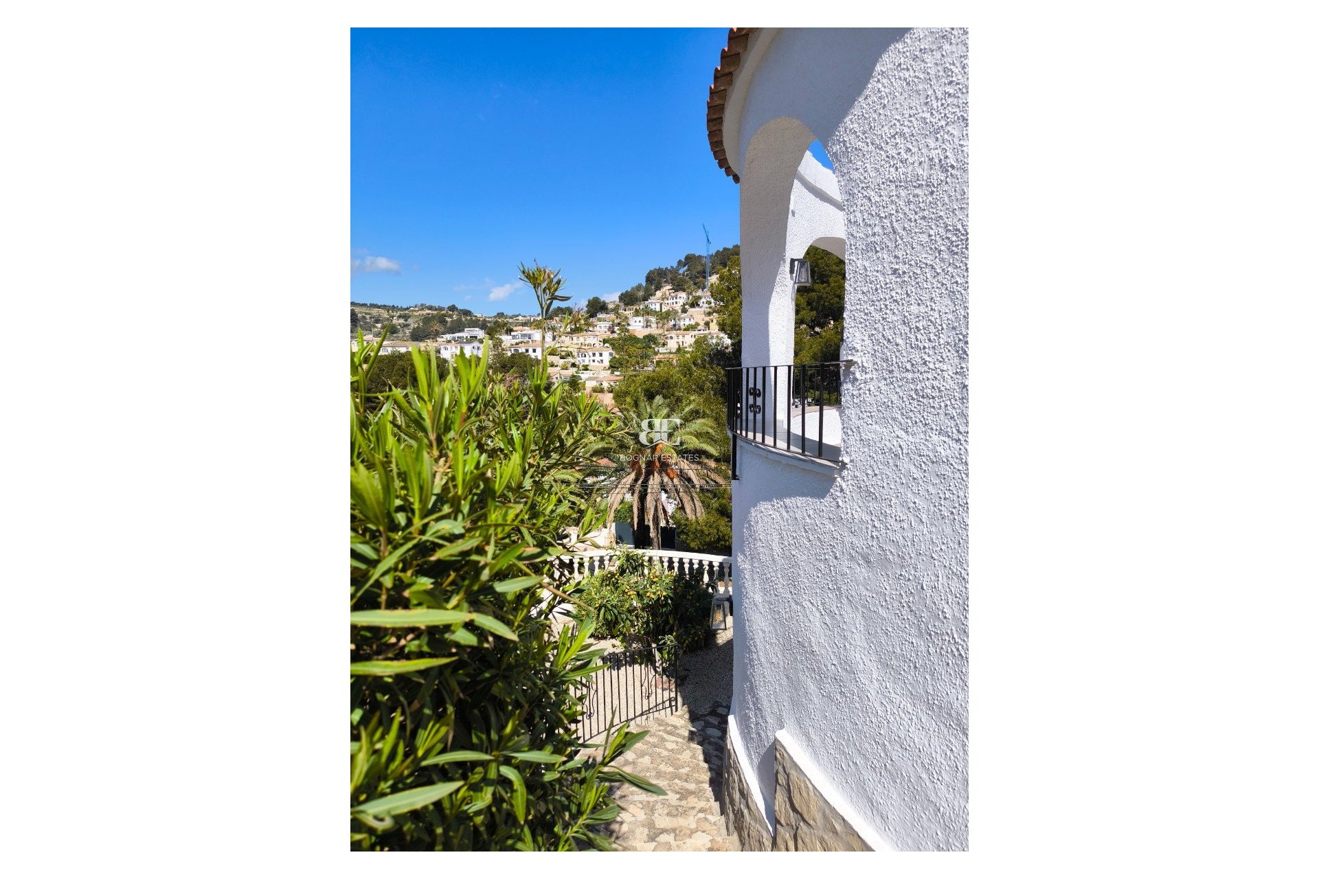 Herverkoop - Villa -
Benissa - La Fustera