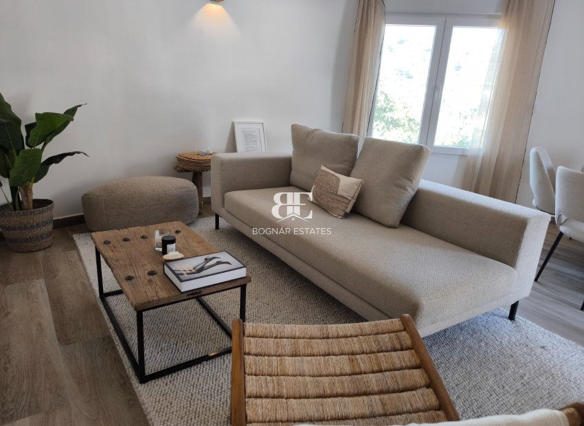 Herverkoop - Villa -
Benissa - La Fustera