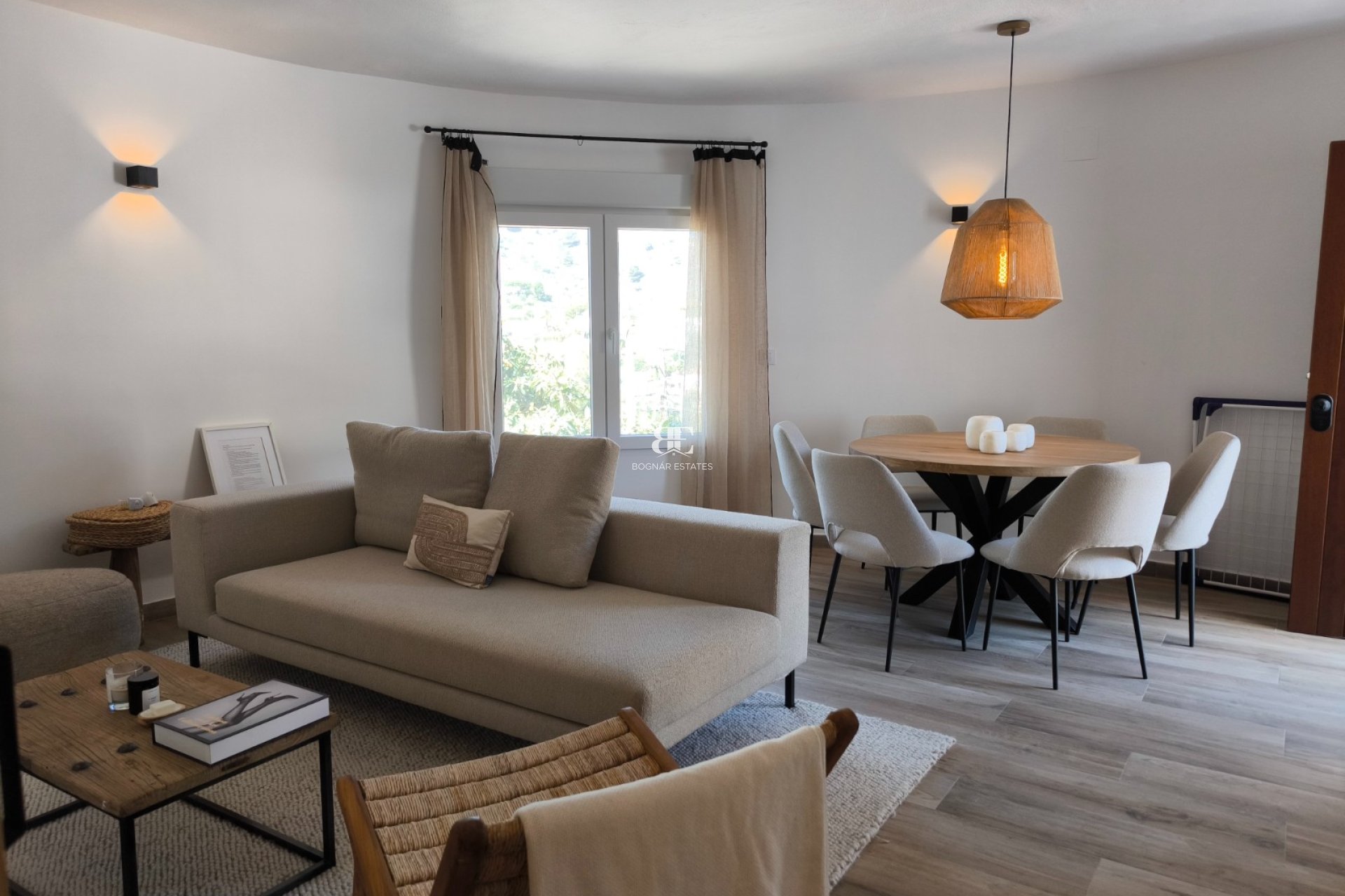 Herverkoop - Villa -
Benissa - La Fustera