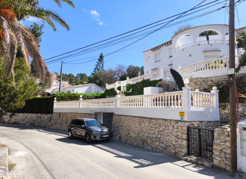 Herverkoop - Villa -
Benissa - La Fustera