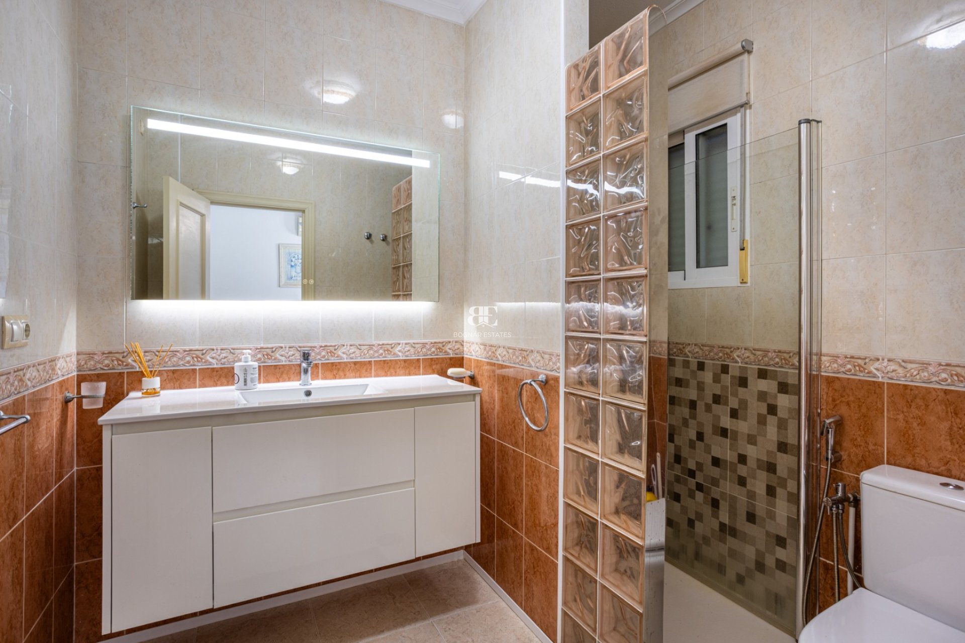 Herverkoop - Villa -
Bigastro - Villas Andrea