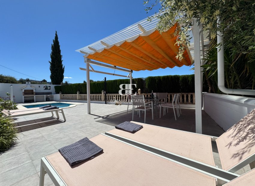 Herverkoop - Villa -
Blanca