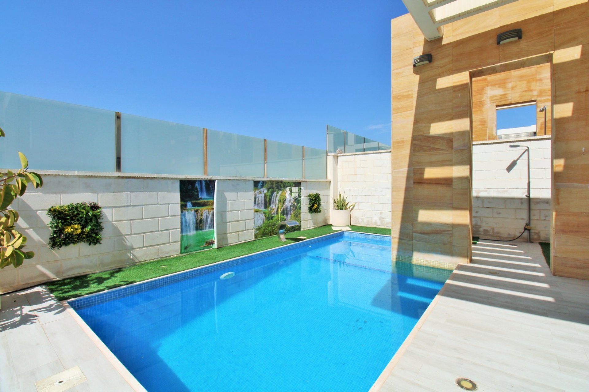 Herverkoop - Villa -
Cabo Roig