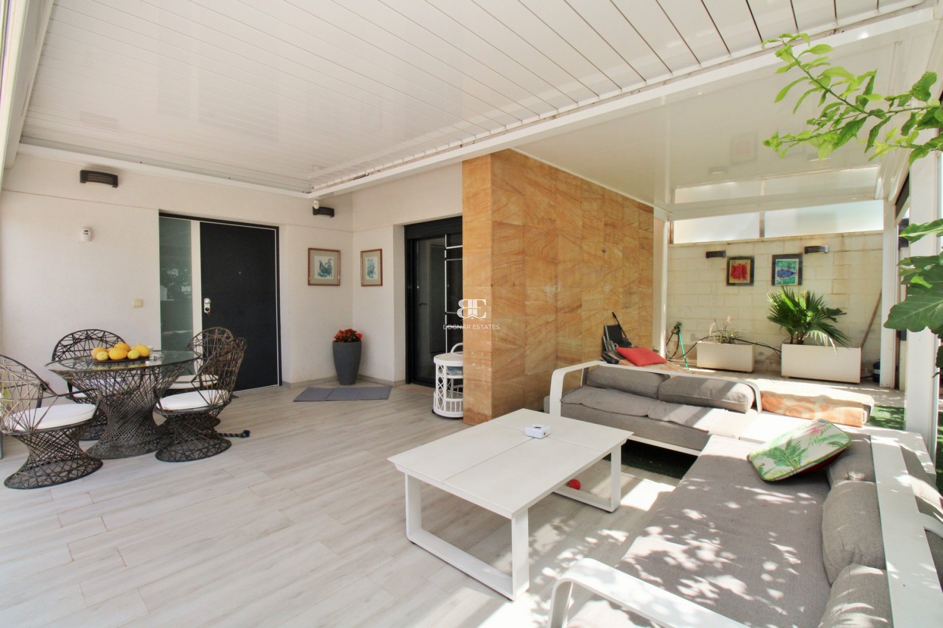 Herverkoop - Villa -
Cabo Roig