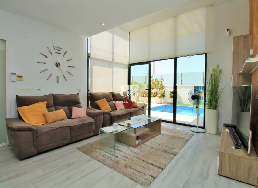 Herverkoop - Villa -
Cabo Roig
