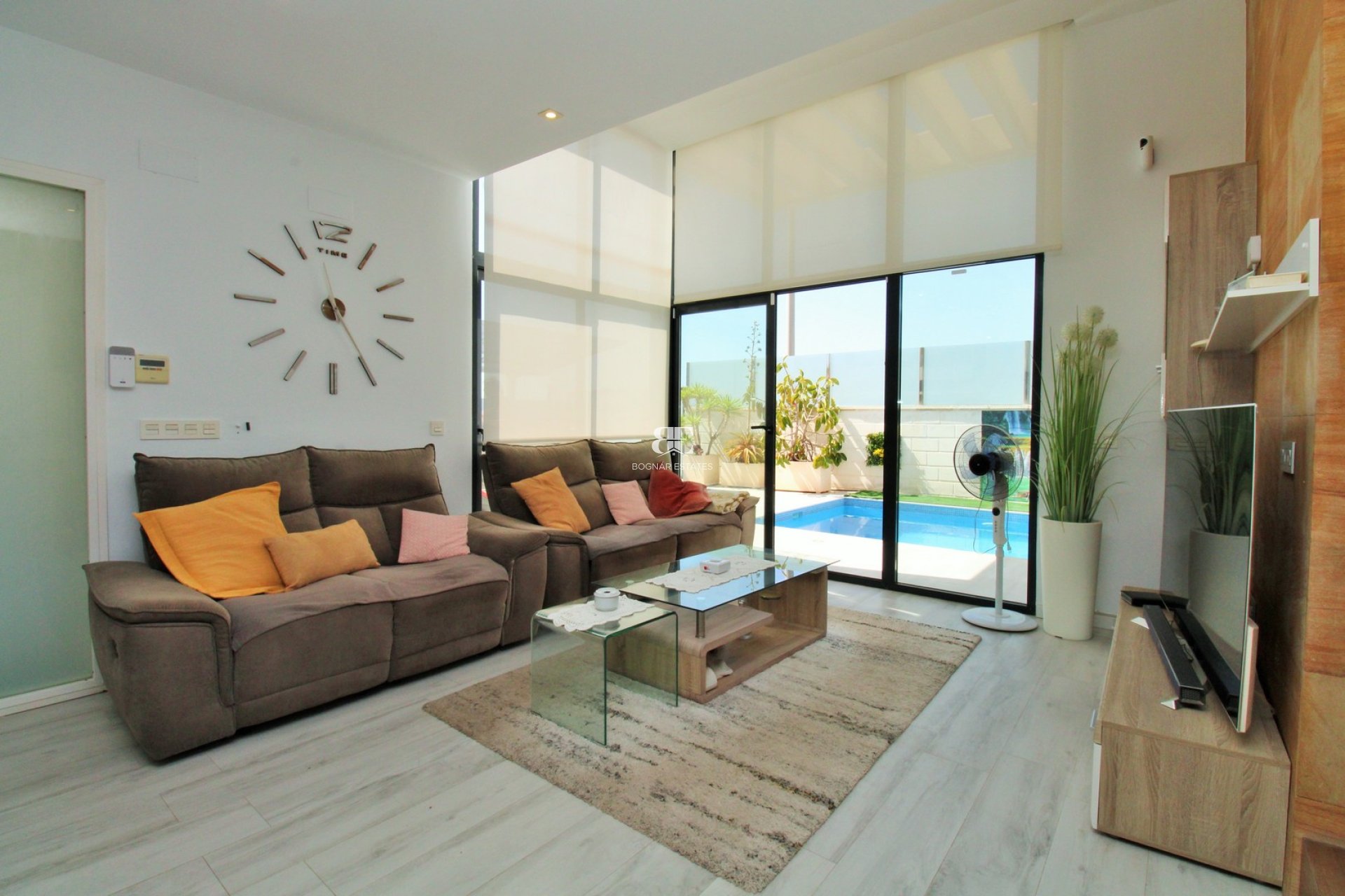 Herverkoop - Villa -
Cabo Roig