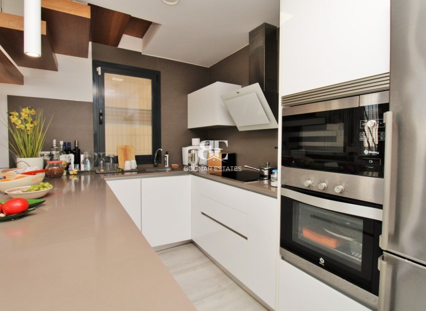 Herverkoop - Villa -
Cabo Roig