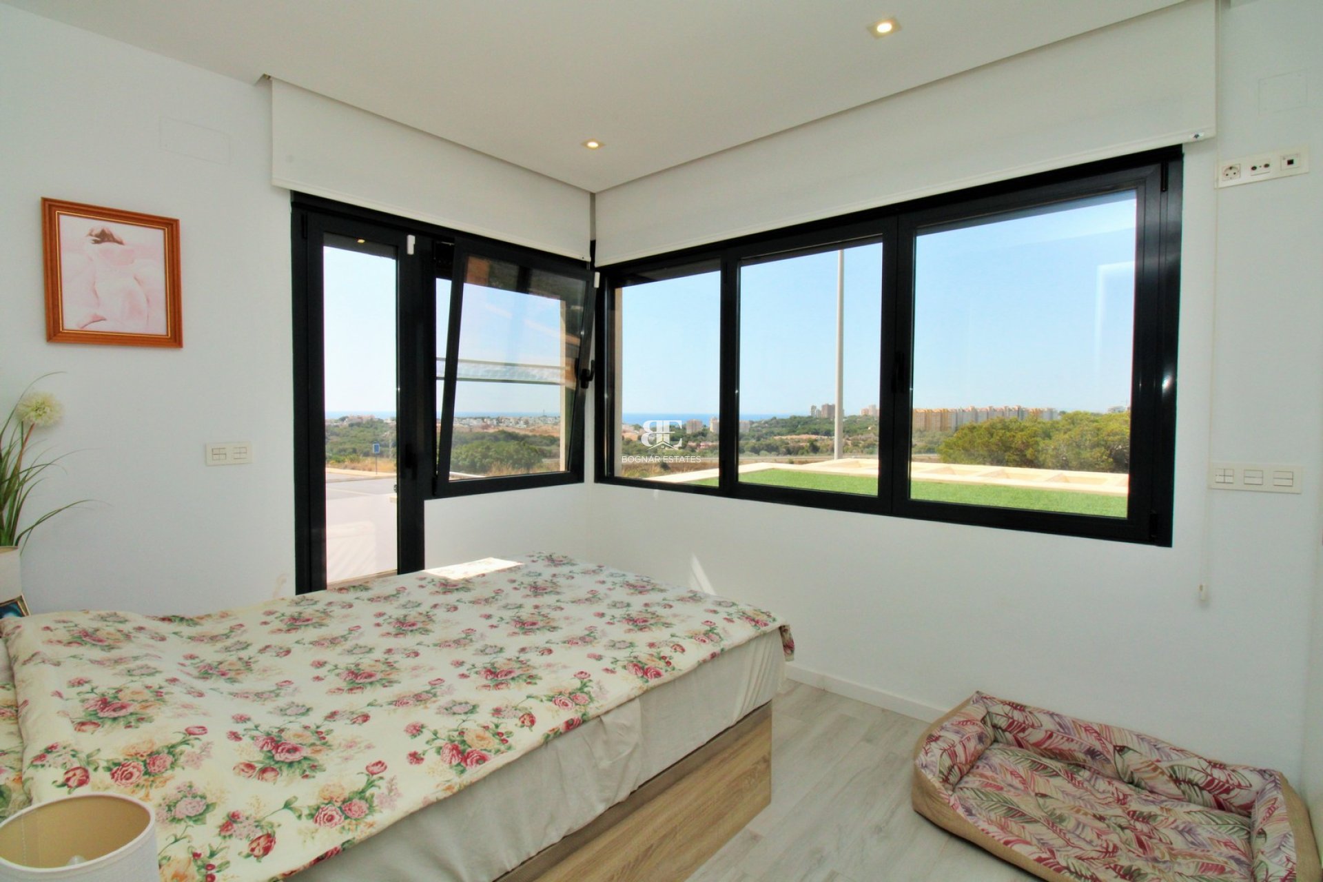 Herverkoop - Villa -
Cabo Roig