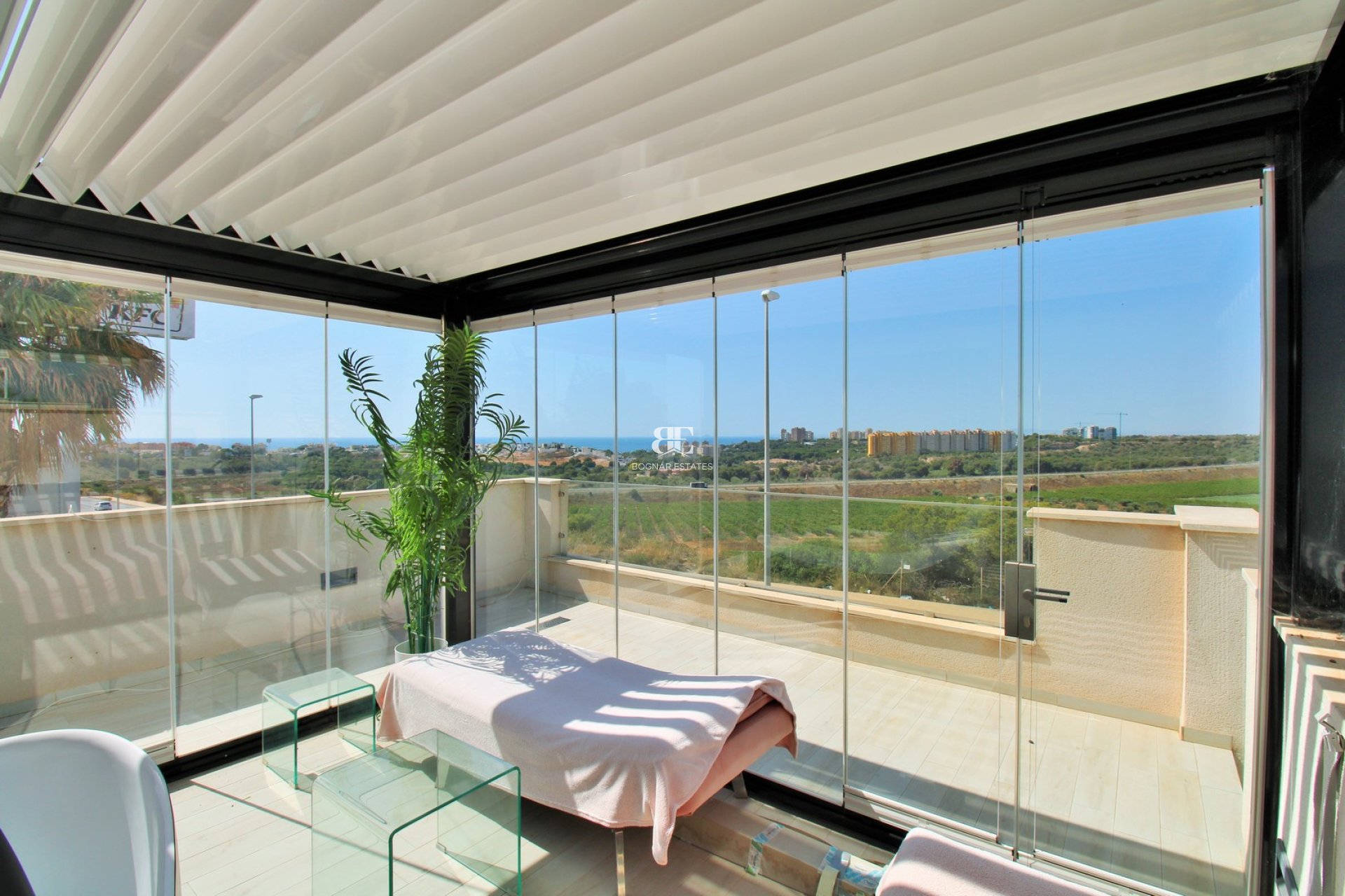 Herverkoop - Villa -
Cabo Roig