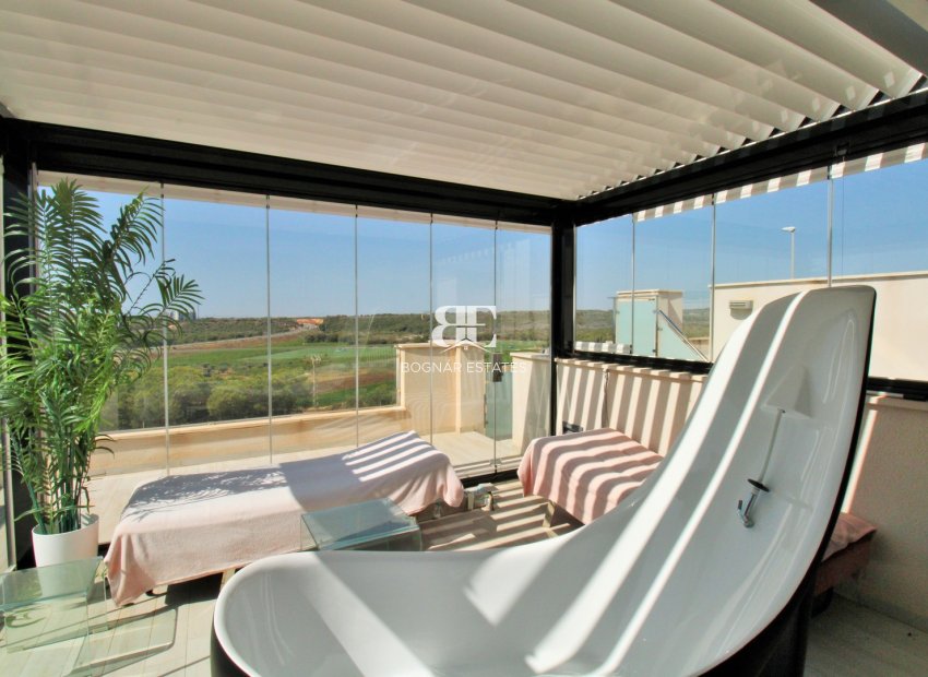 Herverkoop - Villa -
Cabo Roig