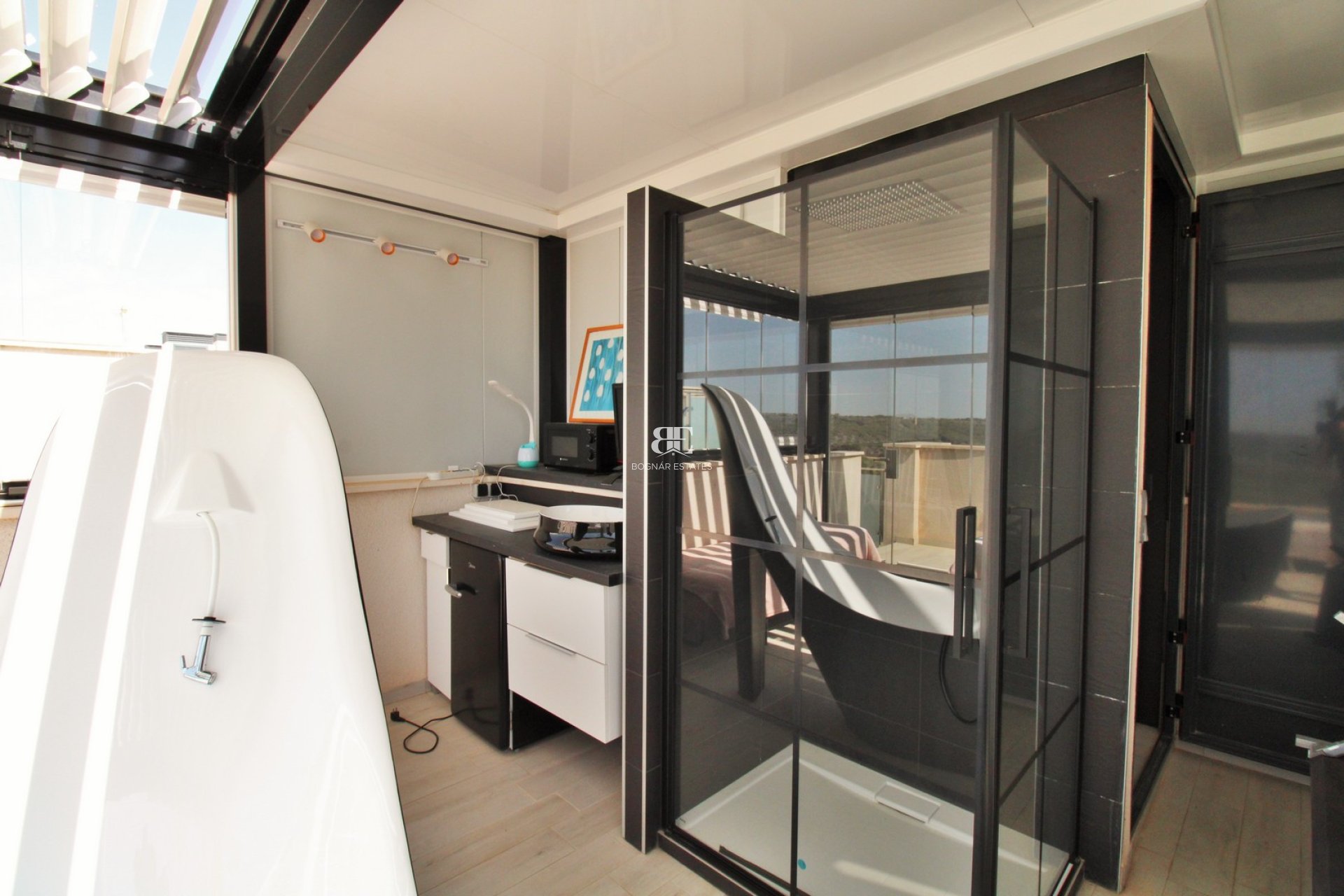 Herverkoop - Villa -
Cabo Roig