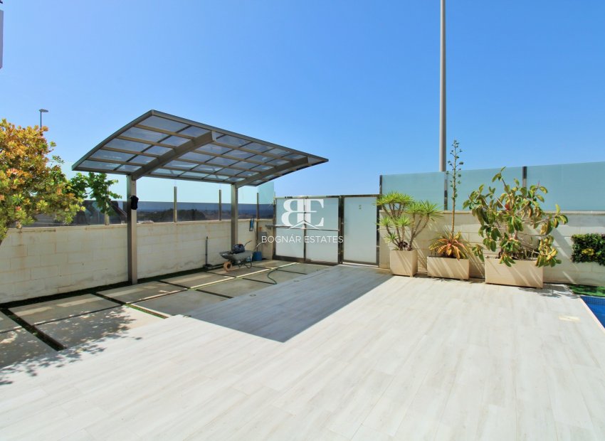 Herverkoop - Villa -
Cabo Roig