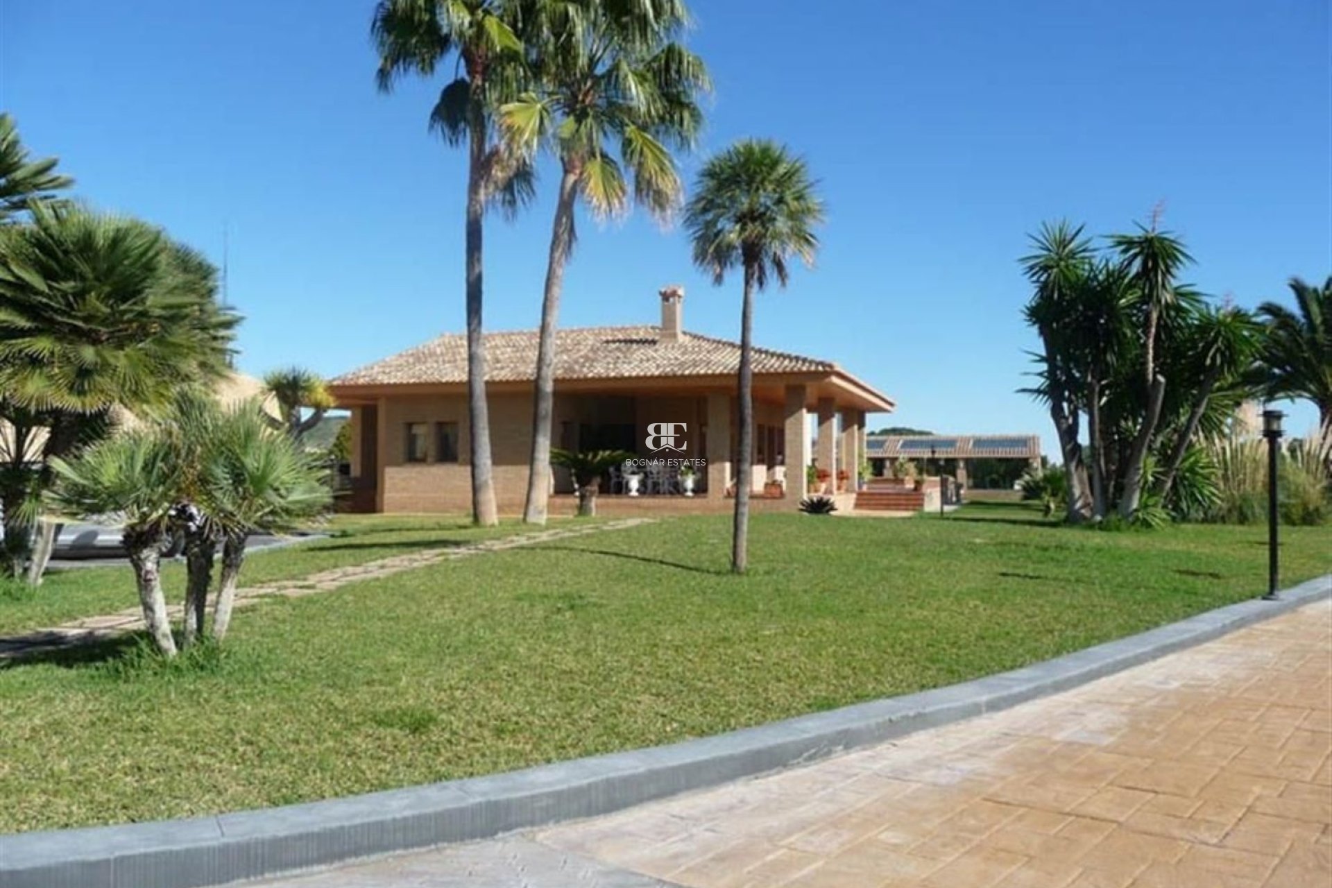 Herverkoop - Villa -
Calpe - Gargasindi