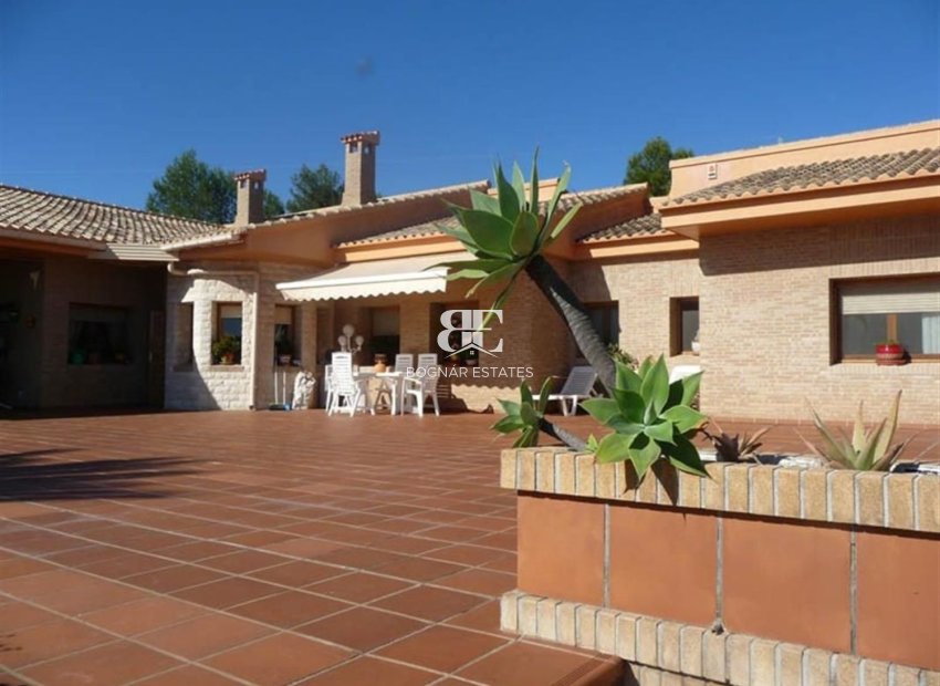Herverkoop - Villa -
Calpe - Gargasindi