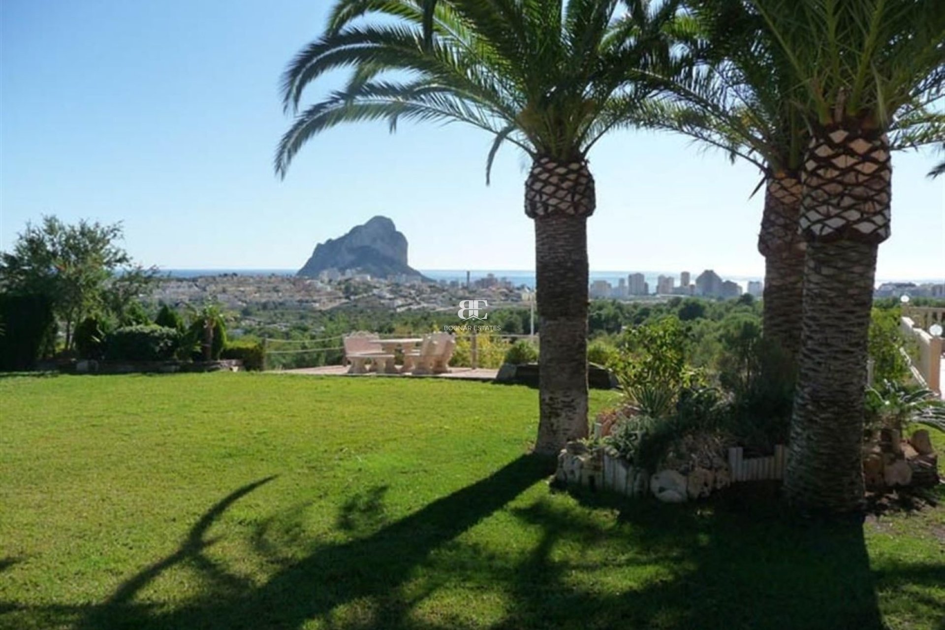 Herverkoop - Villa -
Calpe - Gargasindi